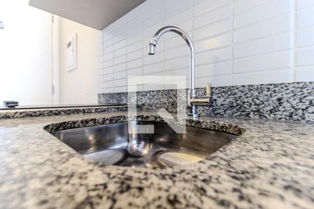 Cozinha de kitnet/studio à venda com 1 quarto, 29m² em Centro Histórico de São Paulo, São Paulo