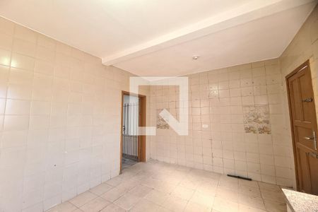 Cozinha de casa para alugar com 2 quartos, 170m² em Vila Cleonice, São Paulo