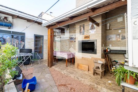 Quintal de casa à venda com 1 quarto, 61m² em Hípica, Porto Alegre