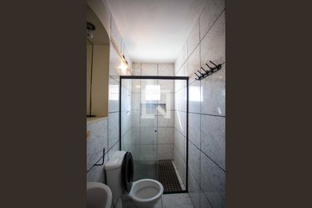 Banheiro da Suíte 1 de casa à venda com 4 quartos, 230m² em Centro, Diadema