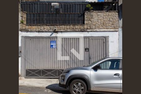 Fachada de casa à venda com 4 quartos, 230m² em Centro, Diadema