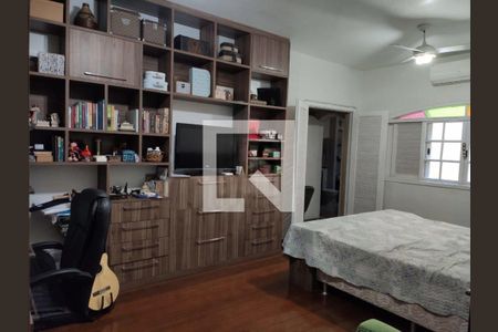 Casa à venda com 4 quartos, 585m² em Cacuia, Rio de Janeiro