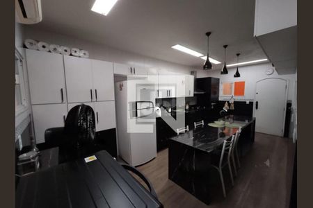 Casa à venda com 4 quartos, 585m² em Cacuia, Rio de Janeiro