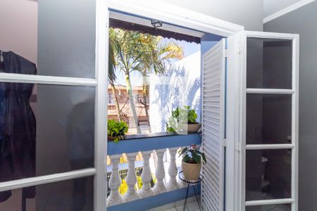 Quarto 3 de casa à venda com 4 quartos, 220m² em Jardim Guairaca, São Paulo