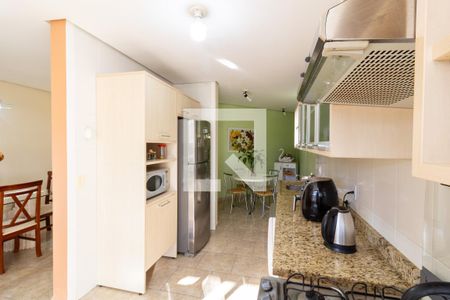 Cozinha de casa à venda com 3 quartos, 234m² em Nonoai, Porto Alegre