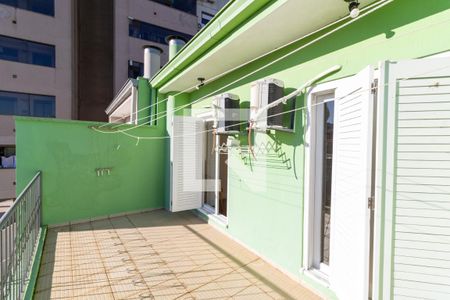 Sacada de casa à venda com 3 quartos, 234m² em Nonoai, Porto Alegre