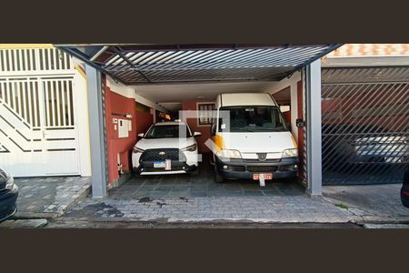 Garagem de casa à venda com 3 quartos, 127m² em Jardim Santa Rosa, Taboão da Serra