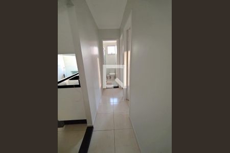 Corredor de apartamento à venda com 2 quartos, 48m² em Cidade Líder, São Paulo