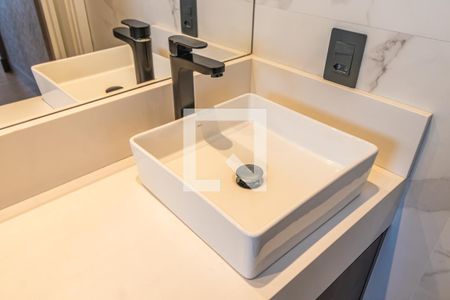 Banheiro da Suíte de apartamento para alugar com 1 quarto, 64m² em Empresarial 18 do Forte, Barueri