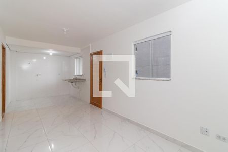 Sala de apartamento para alugar com 2 quartos, 42m² em Vila Guilhermina, São Paulo