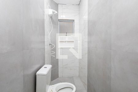 Banheiro de apartamento para alugar com 1 quarto, 30m² em Bela Vista, São Paulo