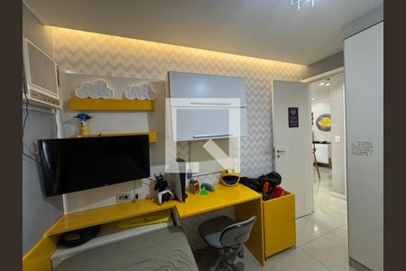 Quarto de apartamento à venda com 2 quartos, 66m² em Taquara, Rio de Janeiro