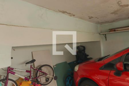 Garagem de casa à venda com 3 quartos, 292m² em Vila Marlene, Jundiaí