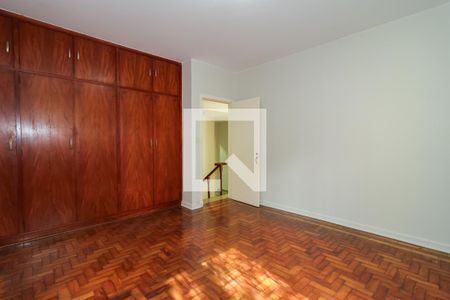 Quarto  de casa à venda com 2 quartos, 181m² em Jardim Londrina, São Paulo