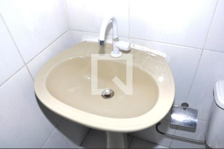Banheiro Social de casa para alugar com 1 quarto, 125m² em Vila Pirituba, São Paulo