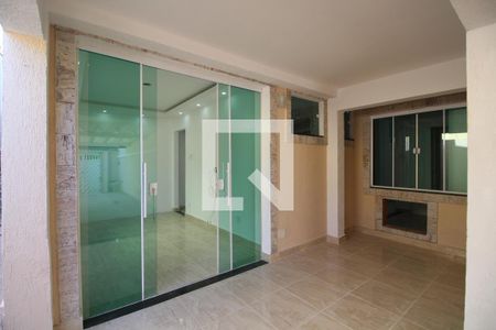 Varanda de casa à venda com 2 quartos, 44m² em Jacarepaguá, Rio de Janeiro
