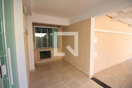 Varanda de casa à venda com 2 quartos, 44m² em Jacarepaguá, Rio de Janeiro