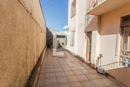Garagem de apartamento à venda com 4 quartos, 119m² em Santa Efigênia, Belo Horizonte