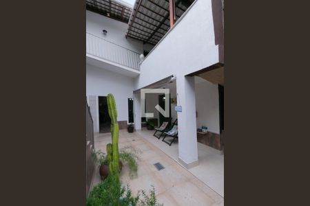 Área comum de casa à venda com 4 quartos, 318m² em Planalto, Belo Horizonte