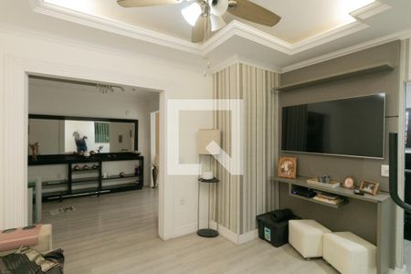 Sala de casa à venda com 4 quartos, 318m² em Planalto, Belo Horizonte