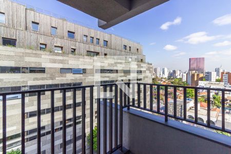 Varanda de kitnet/studio à venda com 1 quarto, 24m² em Vila Madalena, São Paulo