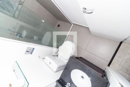 Banheiro de kitnet/studio para alugar com 1 quarto, 24m² em Perdizes, São Paulo