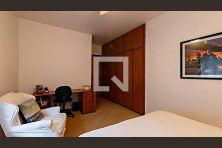 Casa à venda com 4 quartos, 358m² em Pinheiros, São Paulo