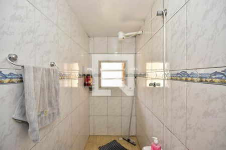 Banheiro da Casa 3 de casa à venda com 5 quartos, 143m² em Jardim Wanda, Taboão da Serra