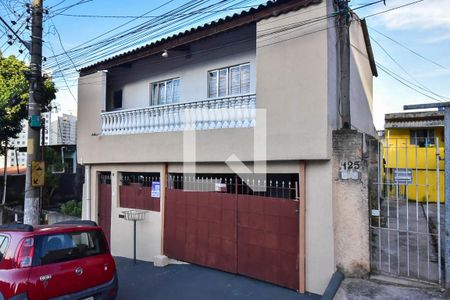 Fachada de casa à venda com 5 quartos, 143m² em Jardim Wanda, Taboão da Serra