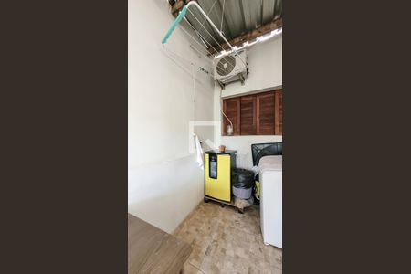 Lavanderia de casa à venda com 4 quartos, 320m² em Vila Industrial (campinas), Campinas