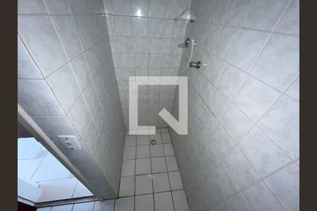Banheiro de apartamento para alugar com 1 quarto, 37m² em Lauzane Paulista, São Paulo