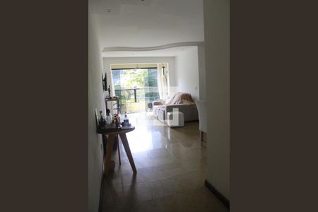 Detalhe Sala de apartamento para alugar com 3 quartos, 93m² em Stiep, Salvador