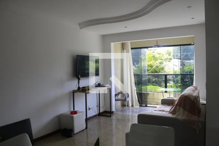 Sala de apartamento para alugar com 3 quartos, 93m² em Stiep, Salvador