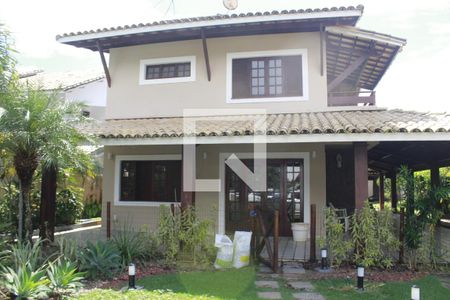 Fachada de casa de condomínio para alugar com 4 quartos, 390m² em Piatã, Salvador