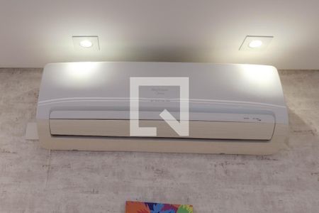 Sala de apartamento à venda com 2 quartos, 72m² em Vila Antonieta, Guarulhos