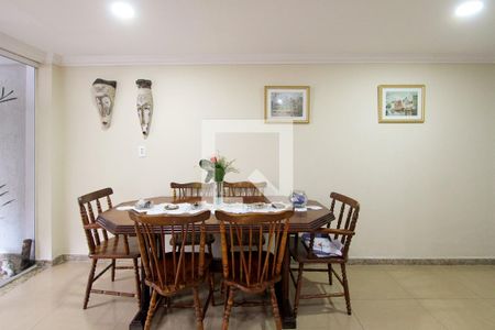 Sala de casa de condomínio à venda com 4 quartos, 300m² em Barra da Tijuca, Rio de Janeiro