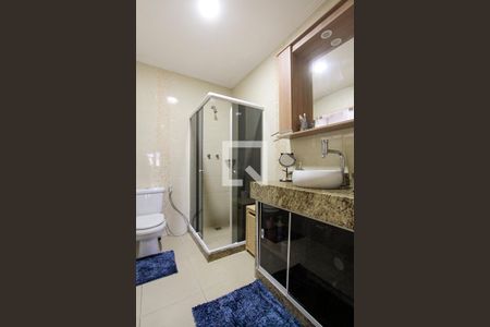 Banheiro Quarto suíte 3 de casa de condomínio à venda com 4 quartos, 300m² em Barra da Tijuca, Rio de Janeiro