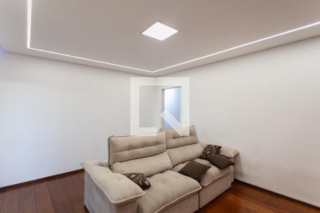 Sala de casa à venda com 4 quartos, 360m² em Santa Monica, Belo Horizonte