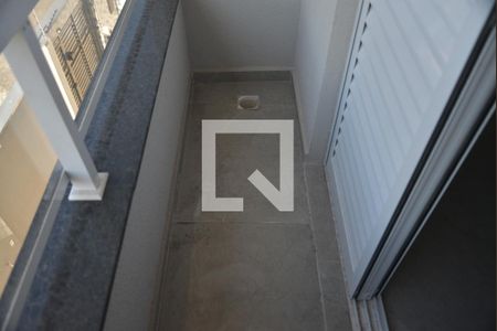 Sacada de casa à venda com 2 quartos, 114m² em Vila Bela Vista, Santo André