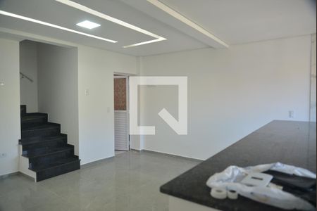 Sala de casa à venda com 2 quartos, 114m² em Vila Bela Vista, Santo André