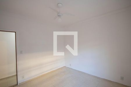 Quarto 1 de casa para alugar com 3 quartos, 240m² em Jardim Daysy, São Paulo