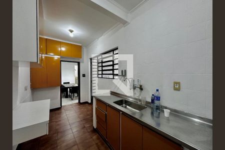Cozinha de casa à venda com 4 quartos, 230m² em Jardim Aeroporto, São Paulo