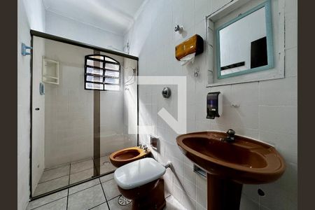 Banheiro Suíte de casa à venda com 4 quartos, 230m² em Jardim Aeroporto, São Paulo