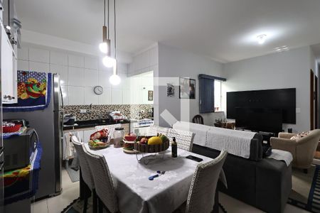 Sala de apartamento à venda com 3 quartos, 70m² em Vila Assunção, Santo André
