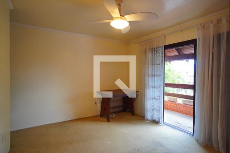 Suíte - Segundo Andar de casa à venda com 3 quartos, 200m² em Jardim São Pedro, Porto Alegre