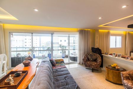 Sala de apartamento para alugar com 3 quartos, 232m² em Alphaville Industrial, Barueri