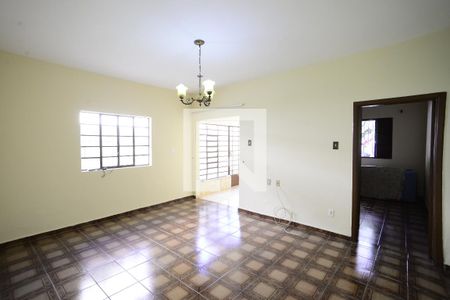 Sala de casa à venda com 3 quartos, 120m² em Cursino, São Paulo