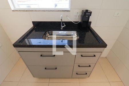 Sala/Cozinha de apartamento à venda com 1 quarto, 32m² em Água Fria, São Paulo