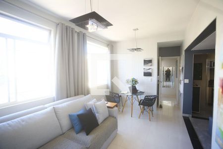 Sala de apartamento à venda com 2 quartos, 58m² em Salgado Filho, Belo Horizonte