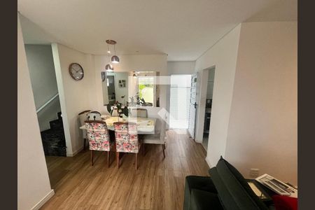 Sala de casa de condomínio à venda com 3 quartos, 120m² em Vila Aurora (zona Norte), São Paulo